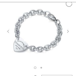 Tiffany & Co. Return to Tiffany Heart Tag Bracelet